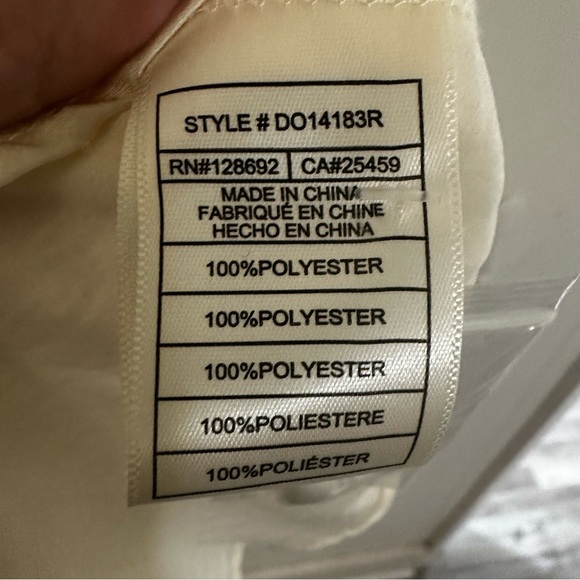 Steve Madden Cream Peplum Blouse with Billowy Sleeves - Picture 4 of 4